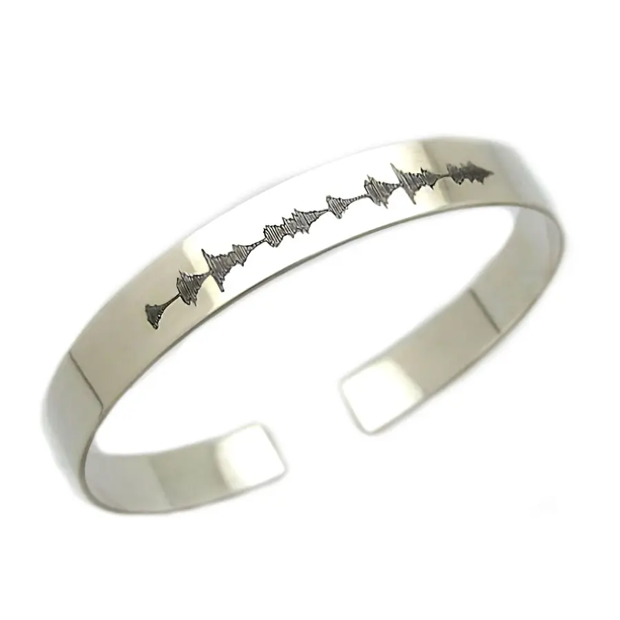 צמיד כסף קשיח בעיצוב אישי עם גלי קול לגבר