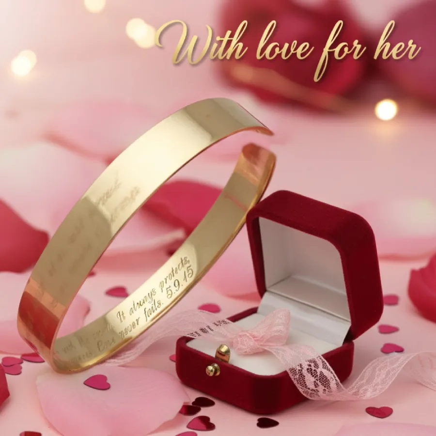 צמיד זהב עם חריטה פנימית לאישה