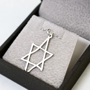 תליון מגן דוד בקופסה מרופדת