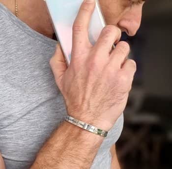 צמיד קשיח עשוי מכסף סטרלינג 925